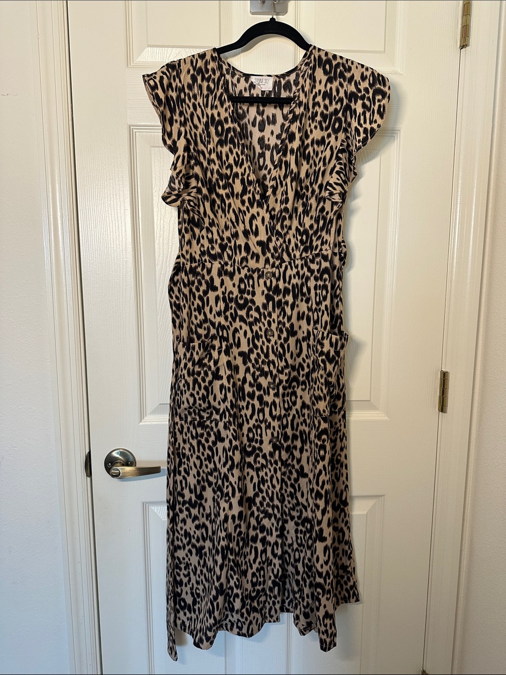 Sienna Sky Leopard Print V-Neck Midi Dress - Beige & Black